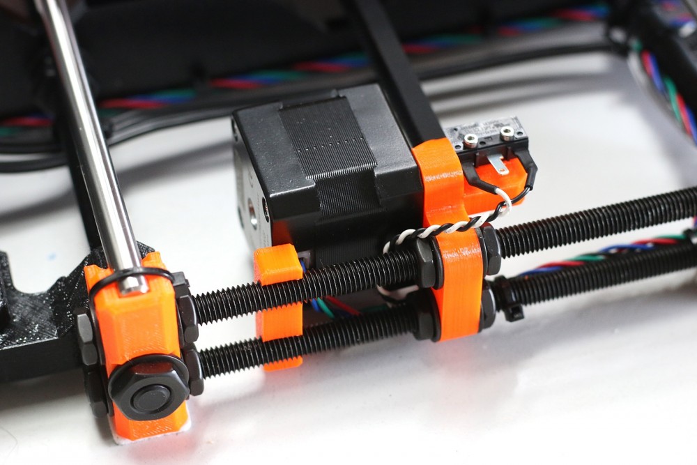 Prusa i3 MK2S - silnik osi Y z podpórką