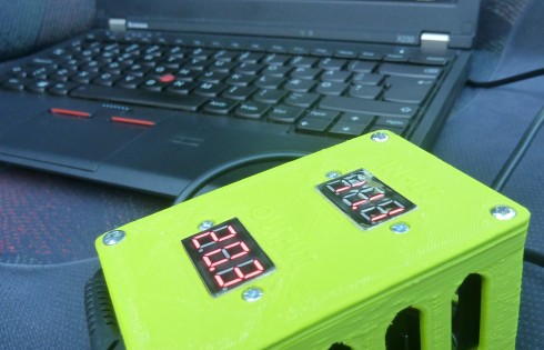 Samochodowy zasilacz do laptopa za 30zł