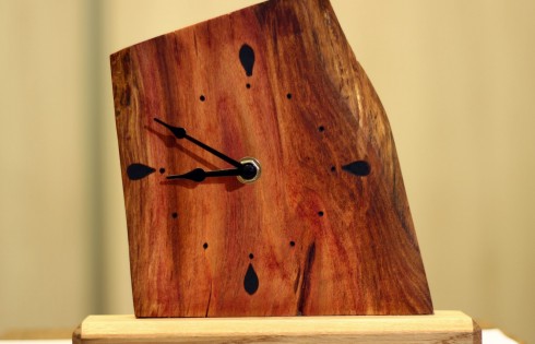 Rustykalny drewniany zegarek